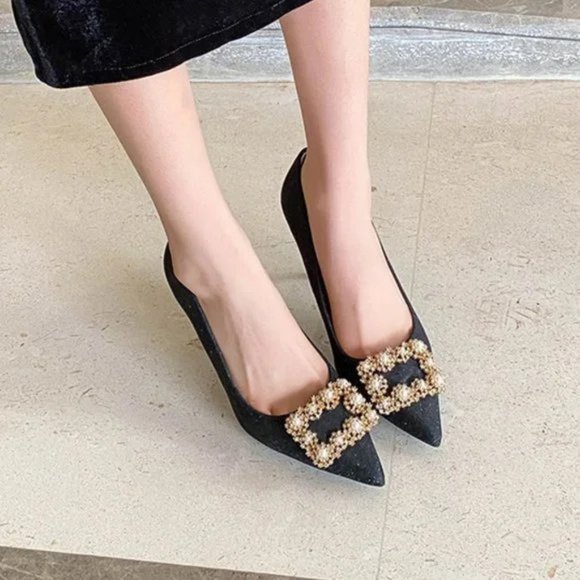 The new fashion and sexy pumps with pointed toes - Picture 2 of 6